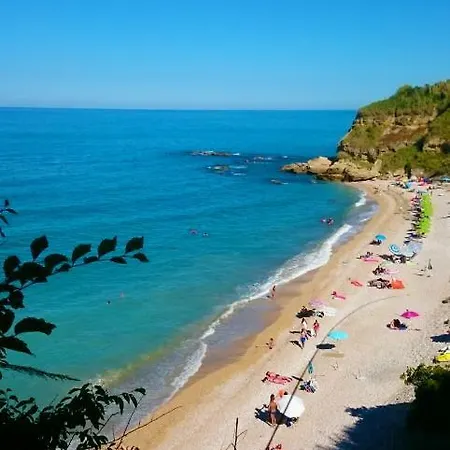 Lido Riccio *
